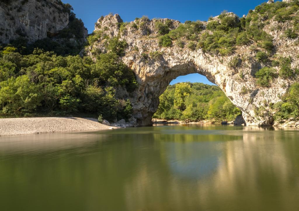 Du Reve O Naturel - Maison De Vacances Entre Gorges De L'Ardeche Et Gard Saint-Julien-de-Peyrolas ภายนอก รูปภาพ